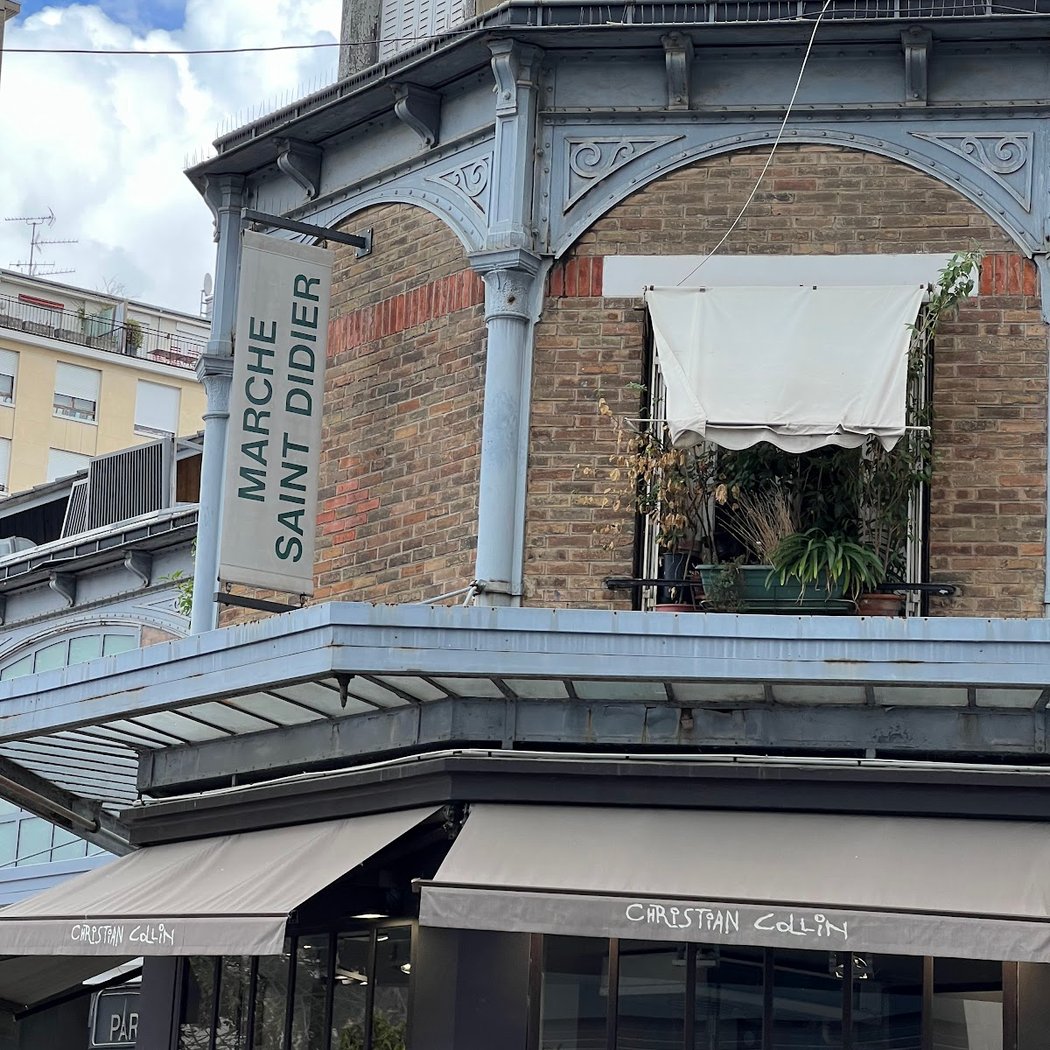 Marché couvert Saint-Didier 1